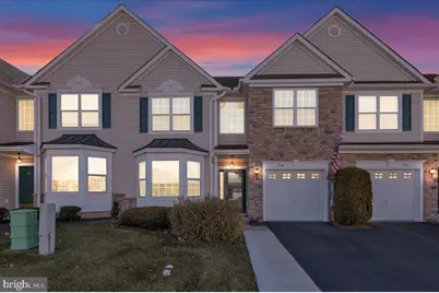 124 Village Drive, Blandon, PA 19510 - Photo 2