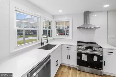 817 Beach Street, Reading, PA 19605 - Photo 10