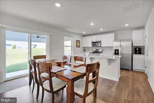 543 E 4th St, Bernville, PA 19506 - Photo 8