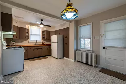 609 Lawn, Reading, PA 19608 - Photo 12