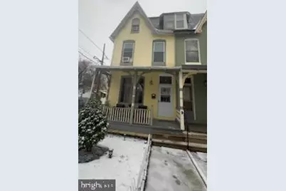 521 Douglass St, Reading, PA 19601 - Photo 2