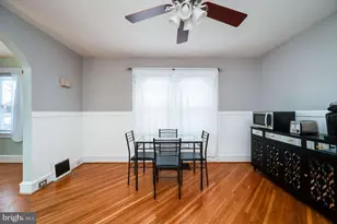 2054 Cleveland Ave, Reading, PA 19609 - Photo 8