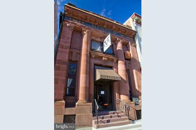 213 W Main Street - Photo 1