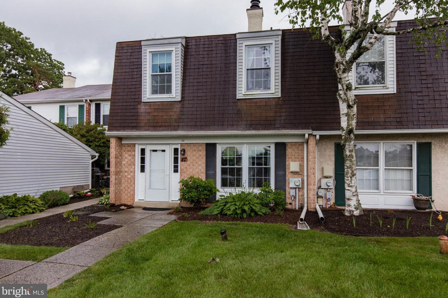42 Fair Isle Cir, Chalfont, PA 18914-2221