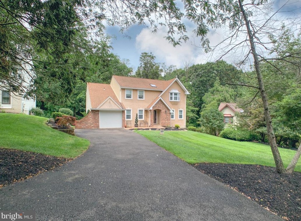 842 Green Ridge Cir, Langhorne, PA 19053-1967