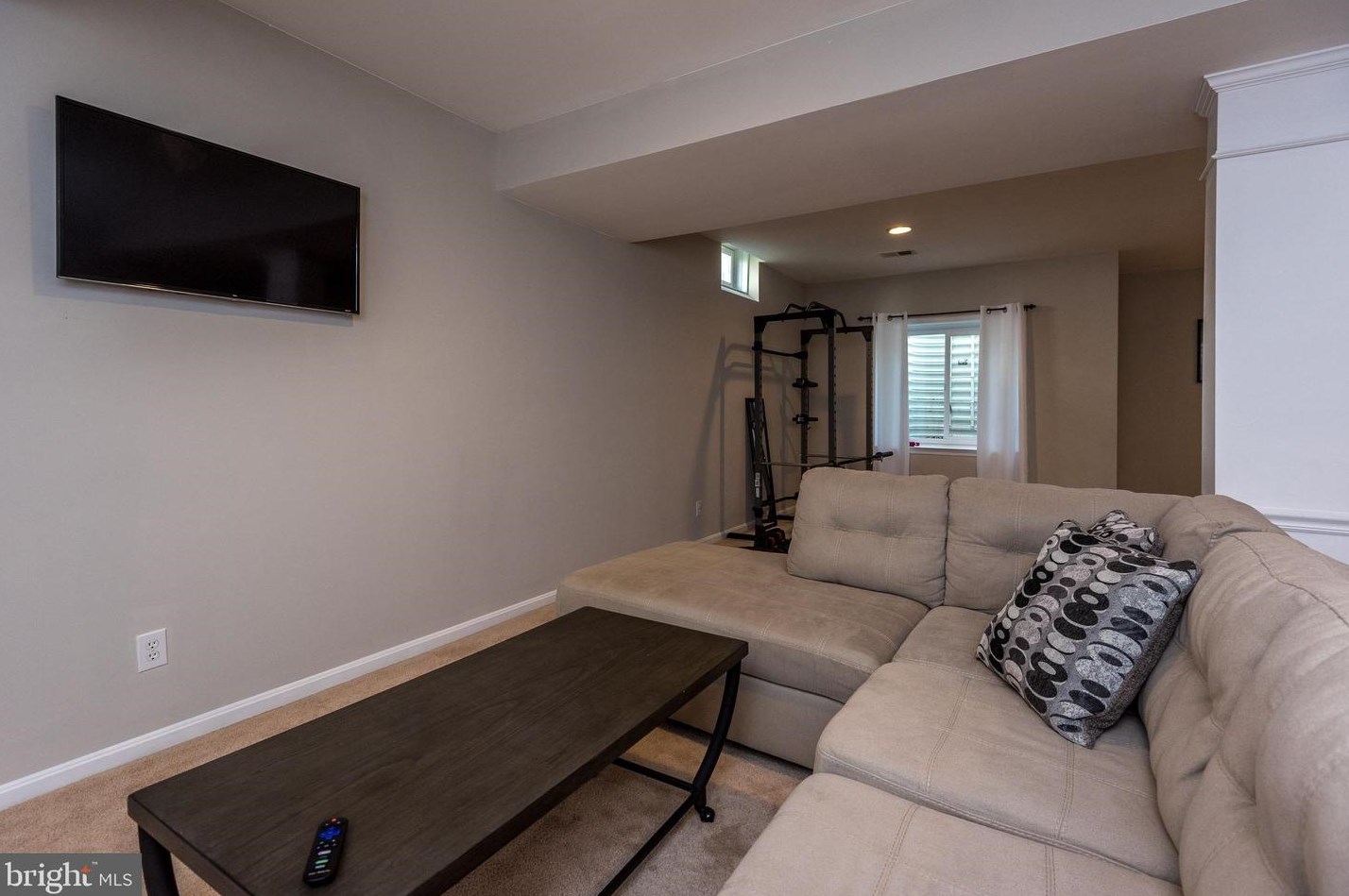 503 Shoemaker Dr, Fountainville PA  18923-9517 exterior