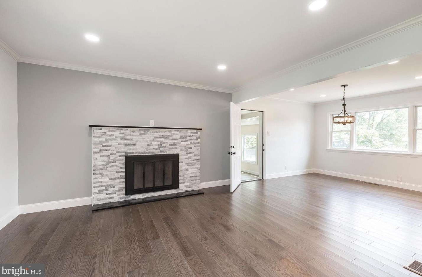 244 Forrest Dr, Chalfont PA  18914-3147 exterior