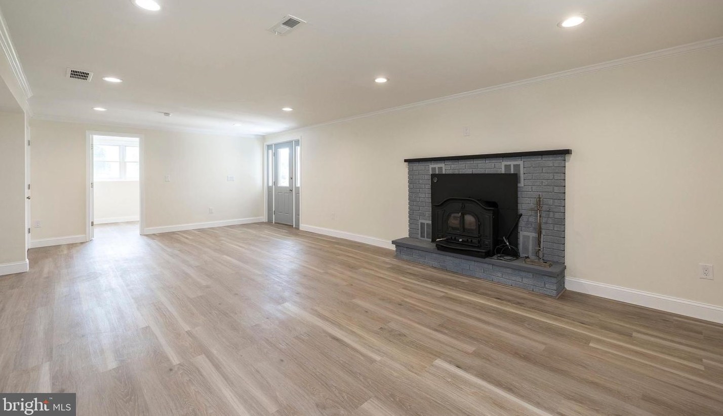 244 Forrest Dr, Chalfont PA  18914-3147 exterior