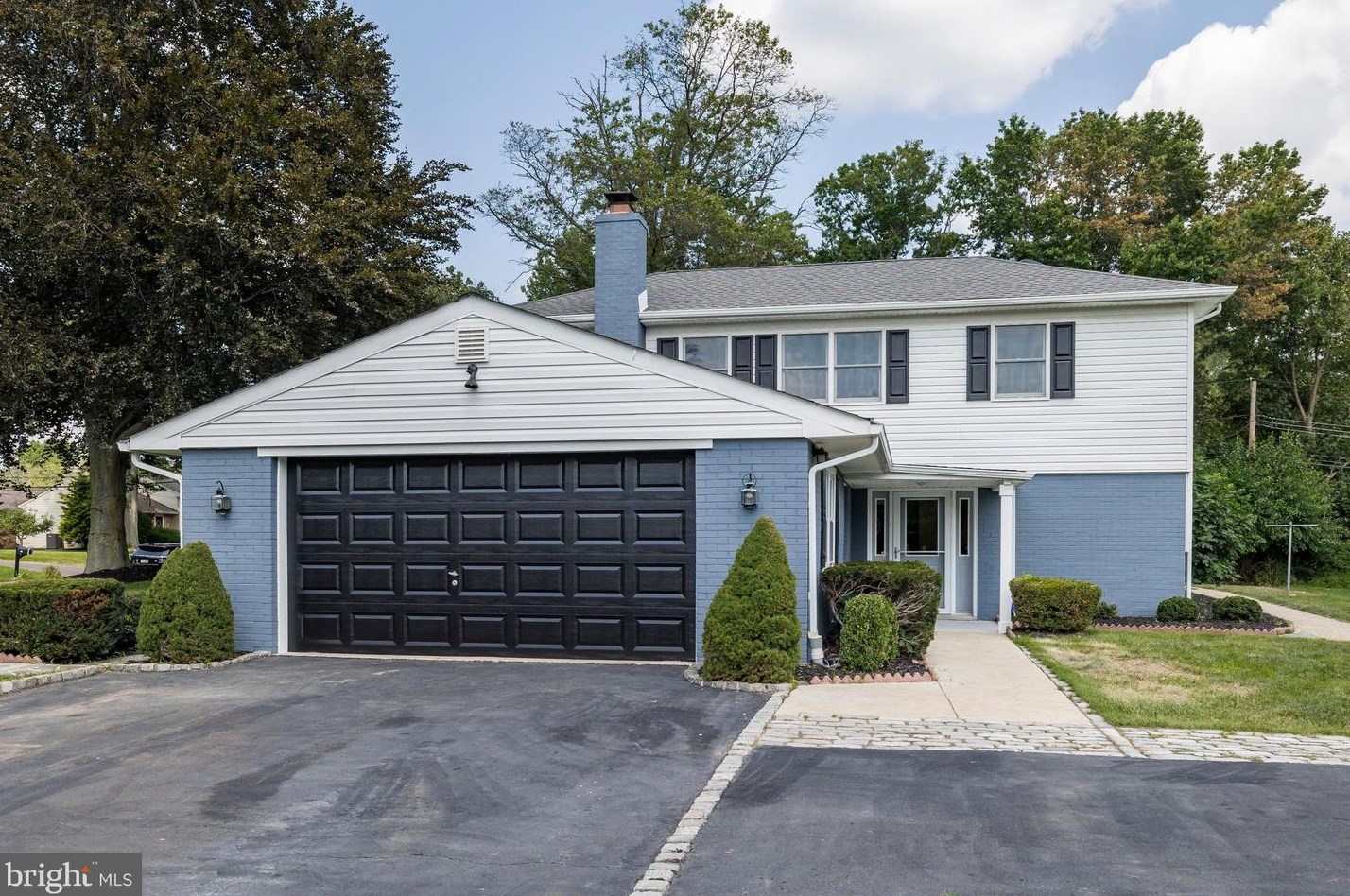 244 Forrest Dr, Chalfont PA  18914-3147 exterior