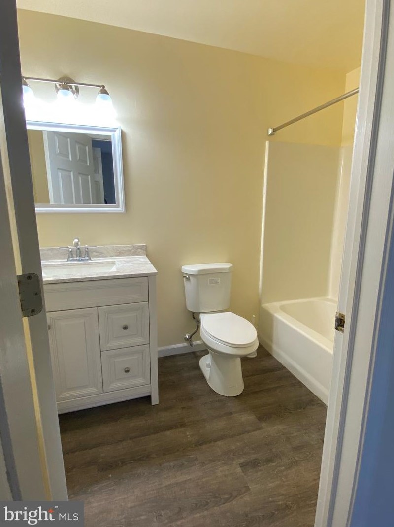 208 Buckley St, Edgely PA  19007-3718 exterior