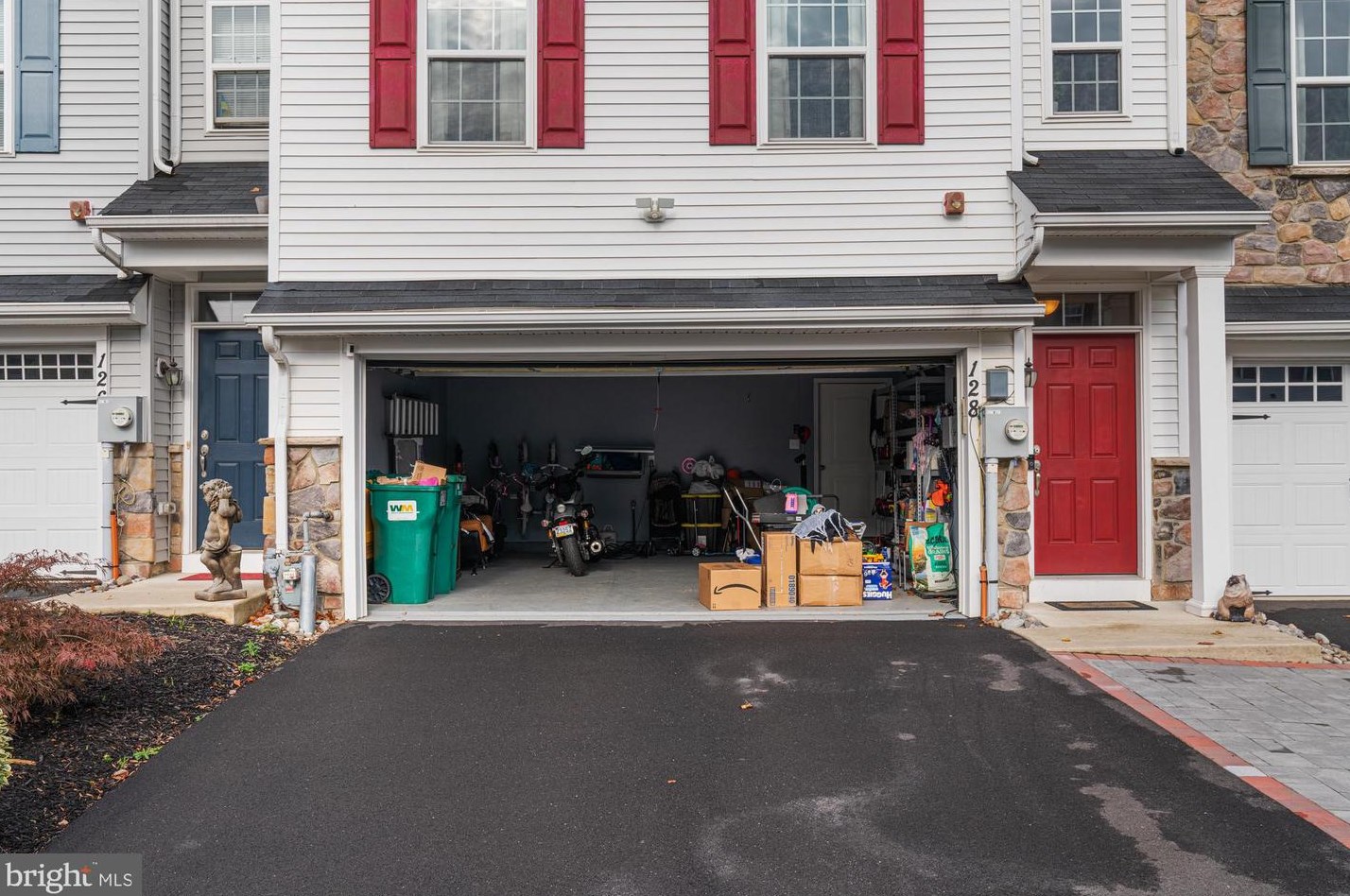 128 Carters Mill Rd, Langhorne PA  19053-2701 exterior