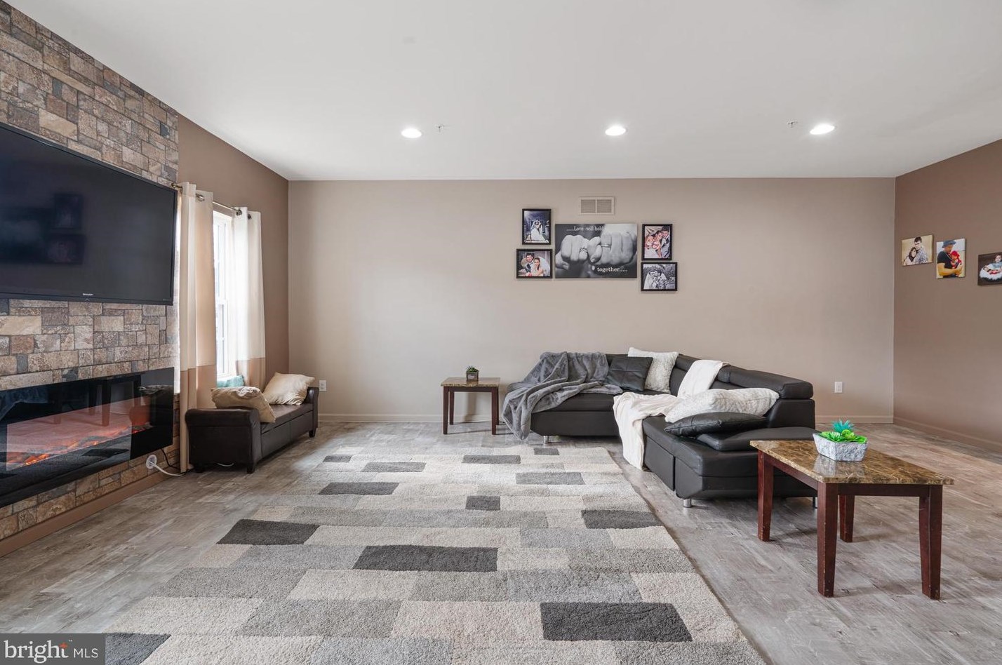 128 Carters Mill Rd, Langhorne PA  19053-2701 exterior