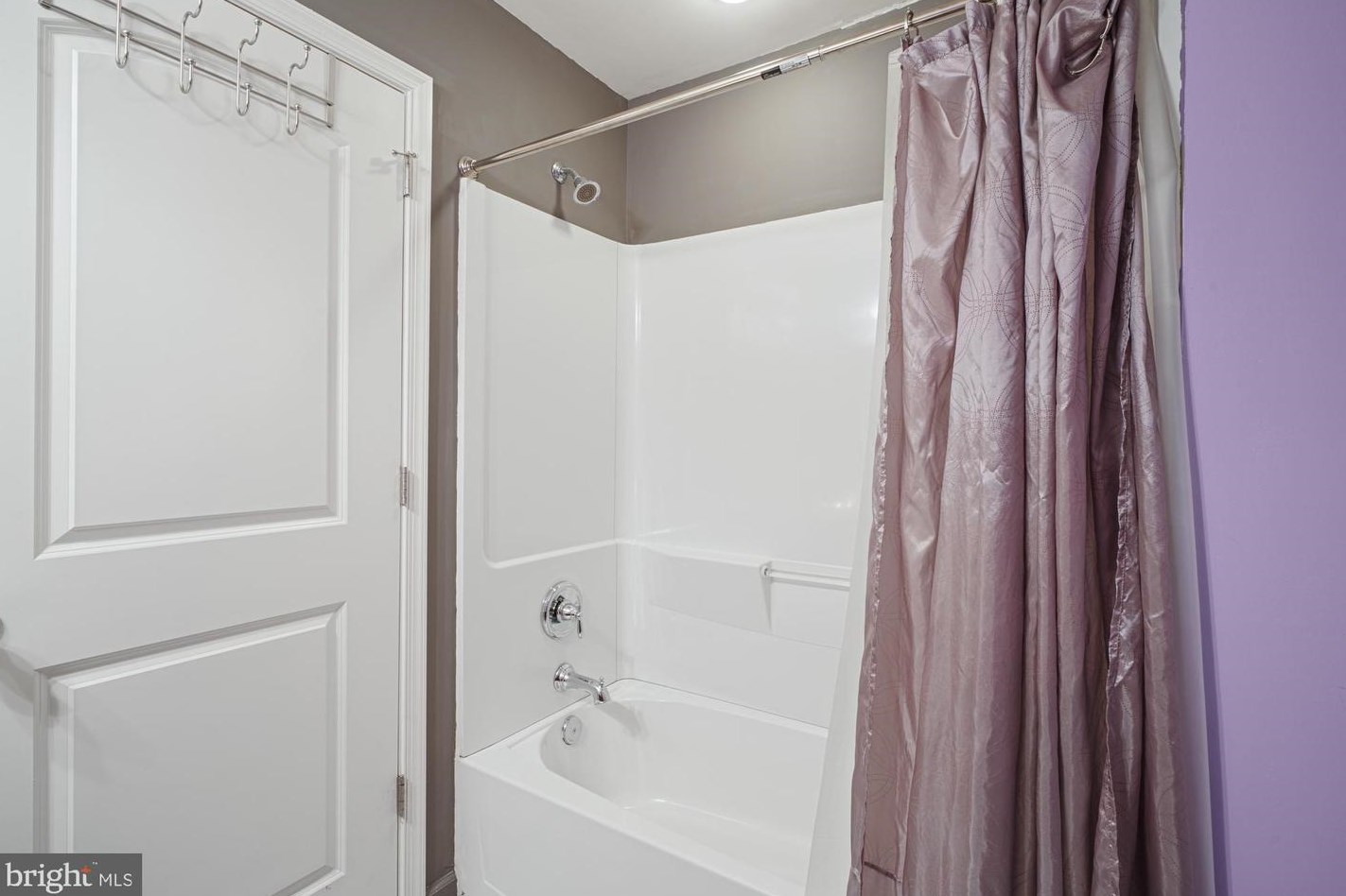 128 Carters Mill Rd, Langhorne PA  19053-2701 exterior