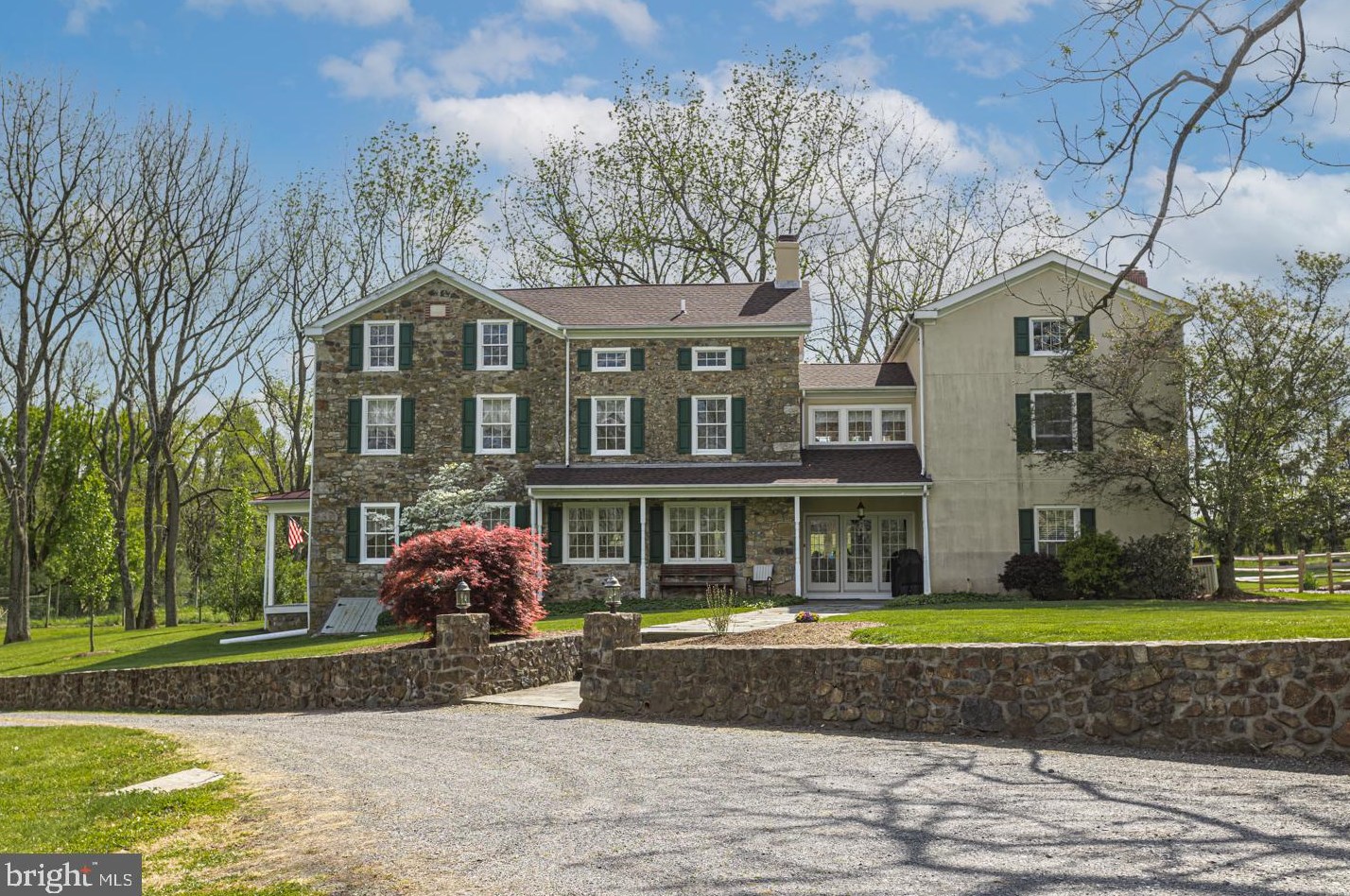 6025 Lower Mountain Rd, New Hope, PA 18938-9618