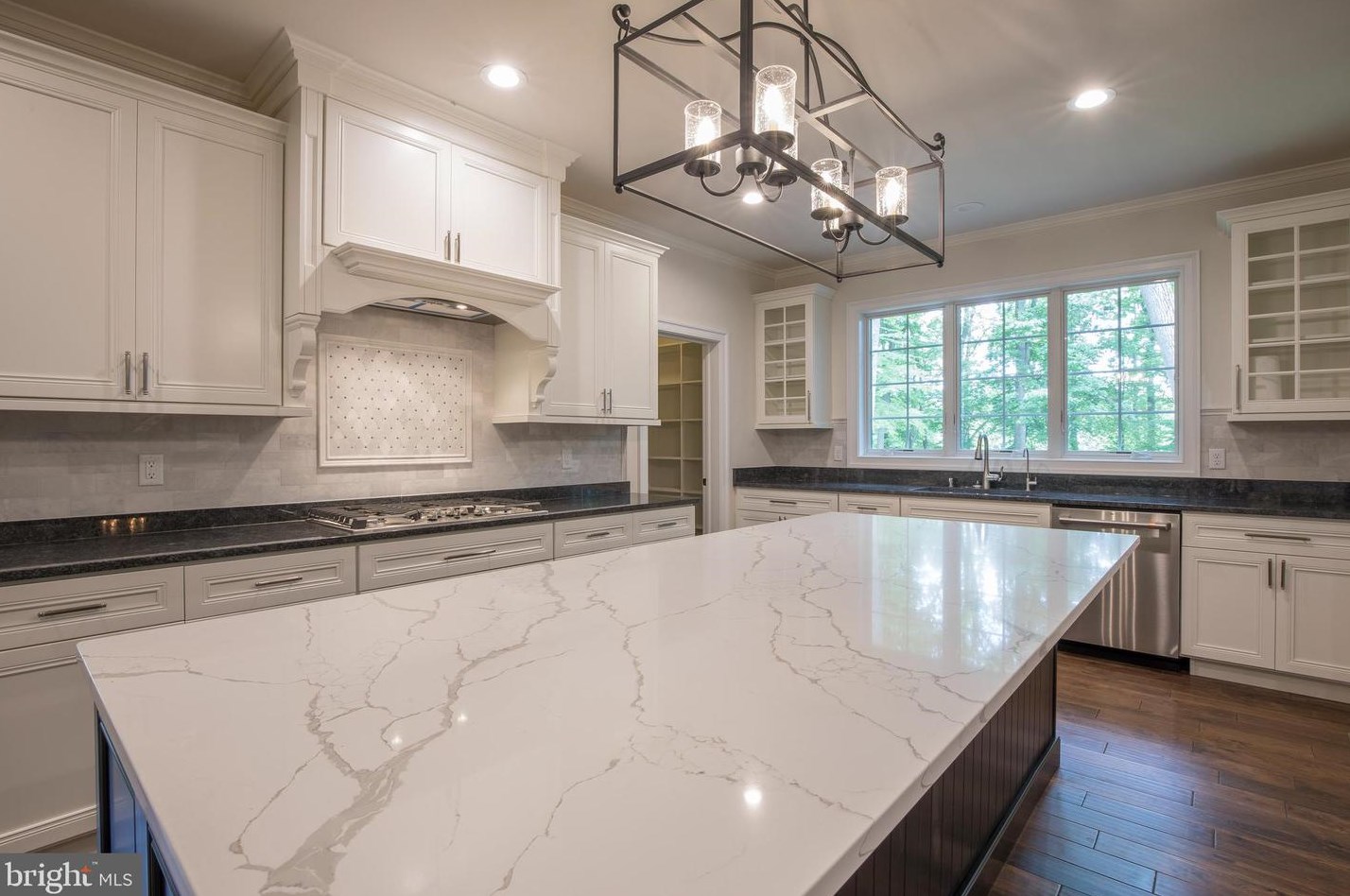 953 Cherry Ln, Upper Makefield PA  18940-1492 exterior