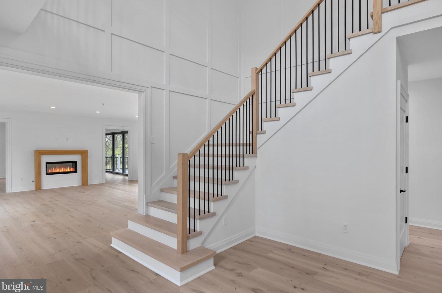 49 Thompson Mill Rd, Upper Makefield PA  18940-9628 exterior