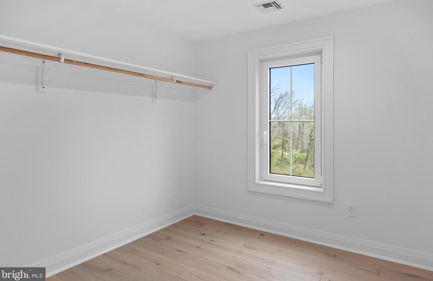 49 Thompson Mill Rd, Upper Makefield PA  18940-9628 exterior