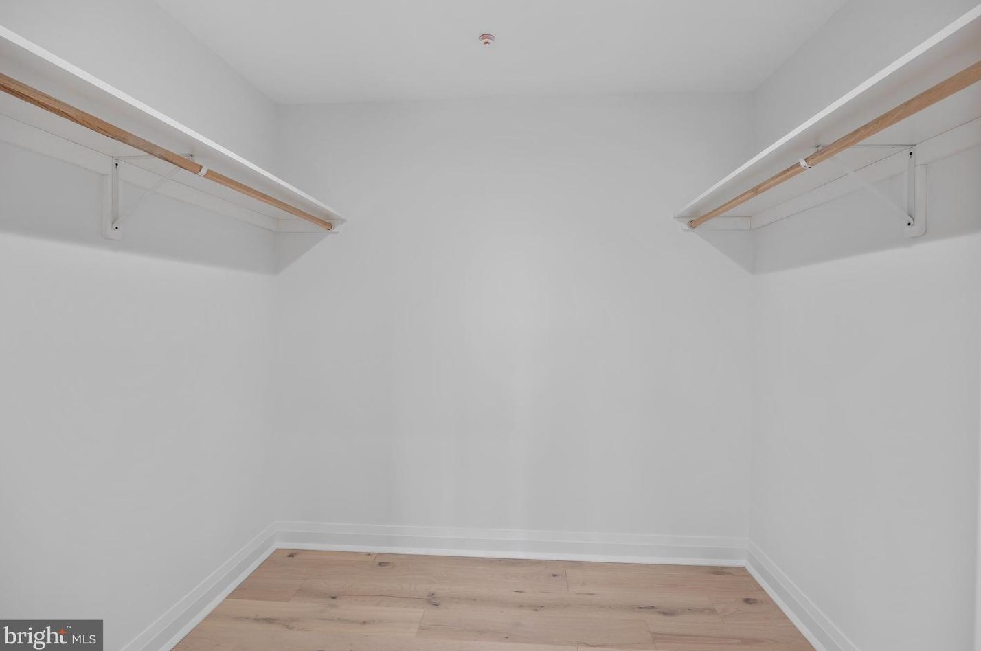 49 Thompson Mill Rd, Upper Makefield PA  18940-9628 exterior