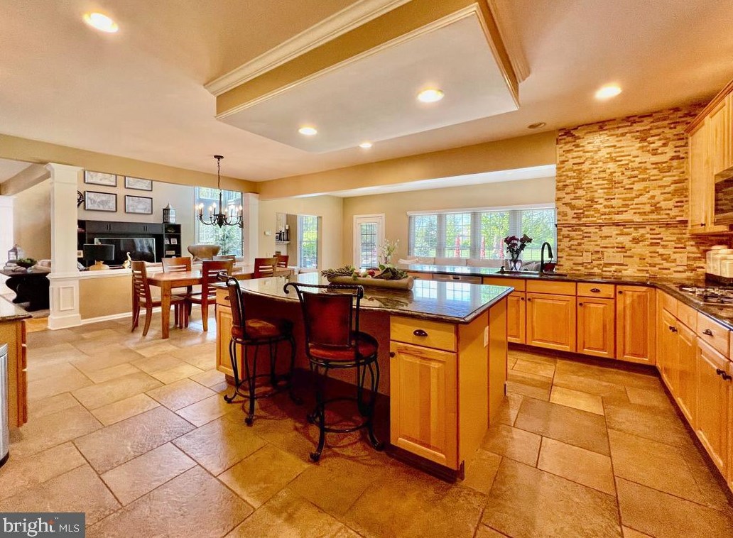 16 Eagleton Farm Rd, Upper Makefield PA 18940-4214 exterior