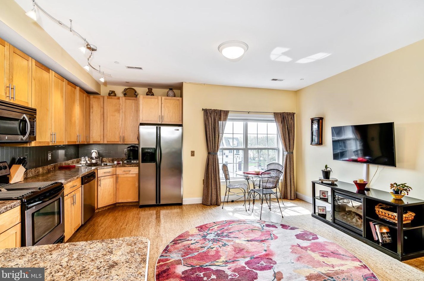 204 Mill St #402, Edgely, PA 19007