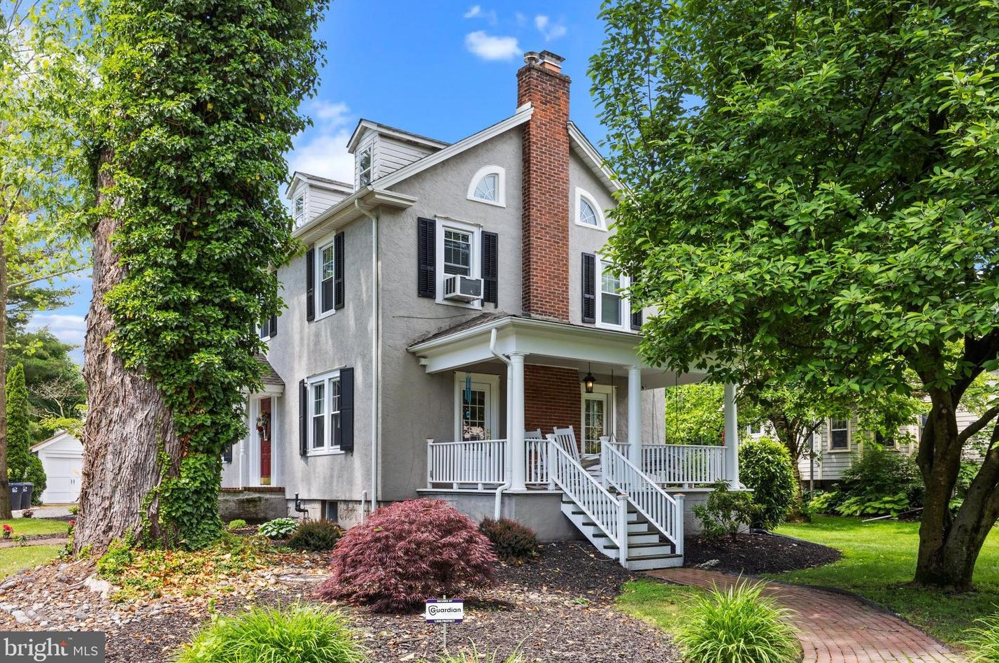 40 S Tamenend Ave, Gardenville, PA 18901