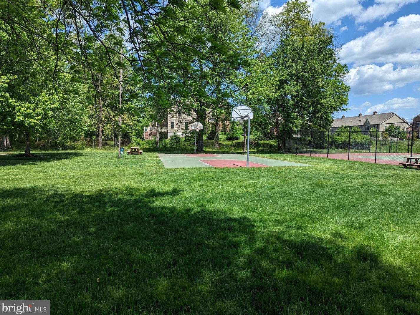 4 Bennington Pl, Upper Makefield PA  18940-1702 exterior