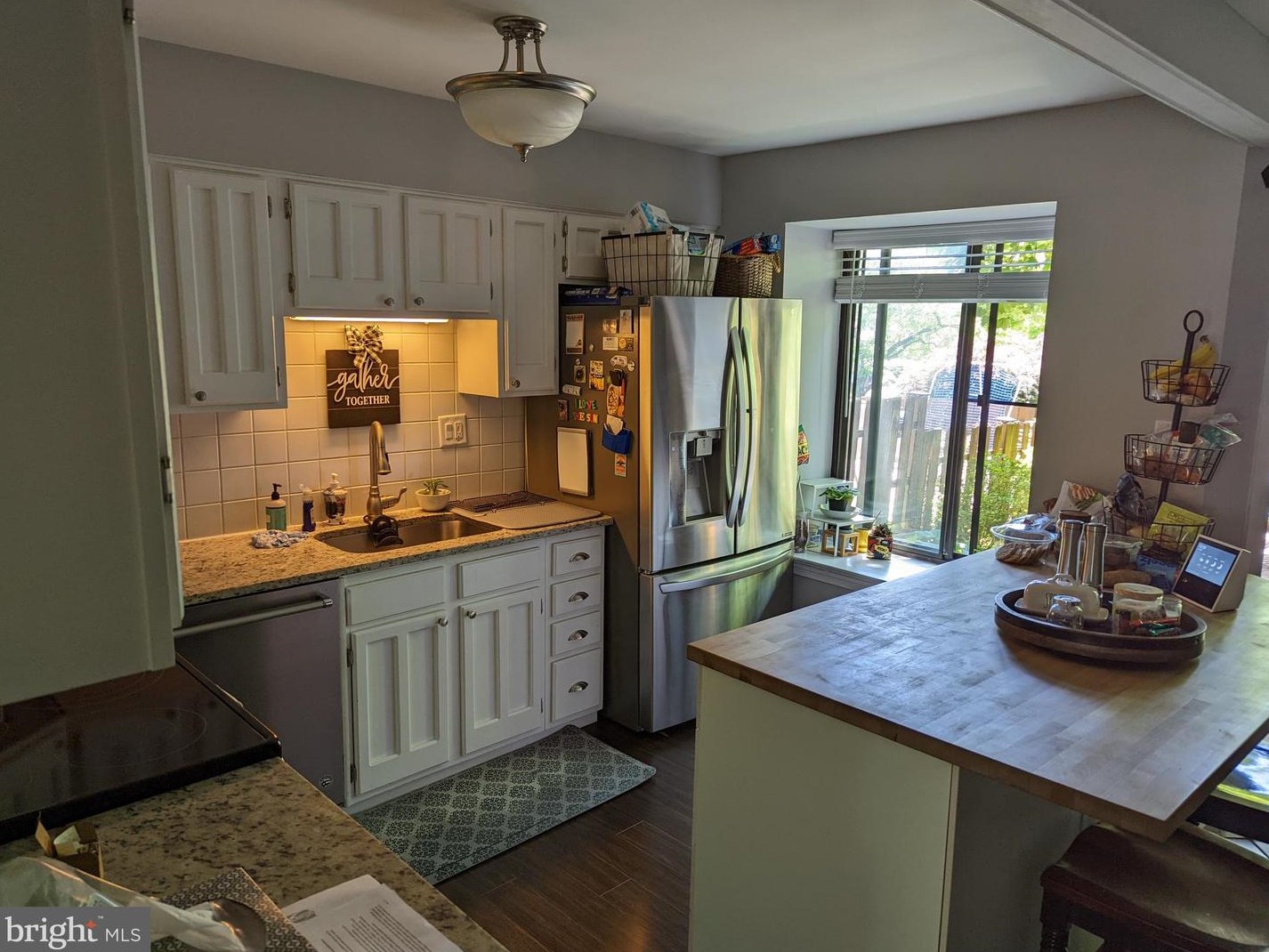 4 Bennington Pl, Upper Makefield PA  18940-1702 exterior