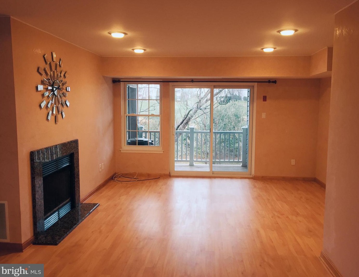 496 Revere Dr #662b, Southampton, PA 18966