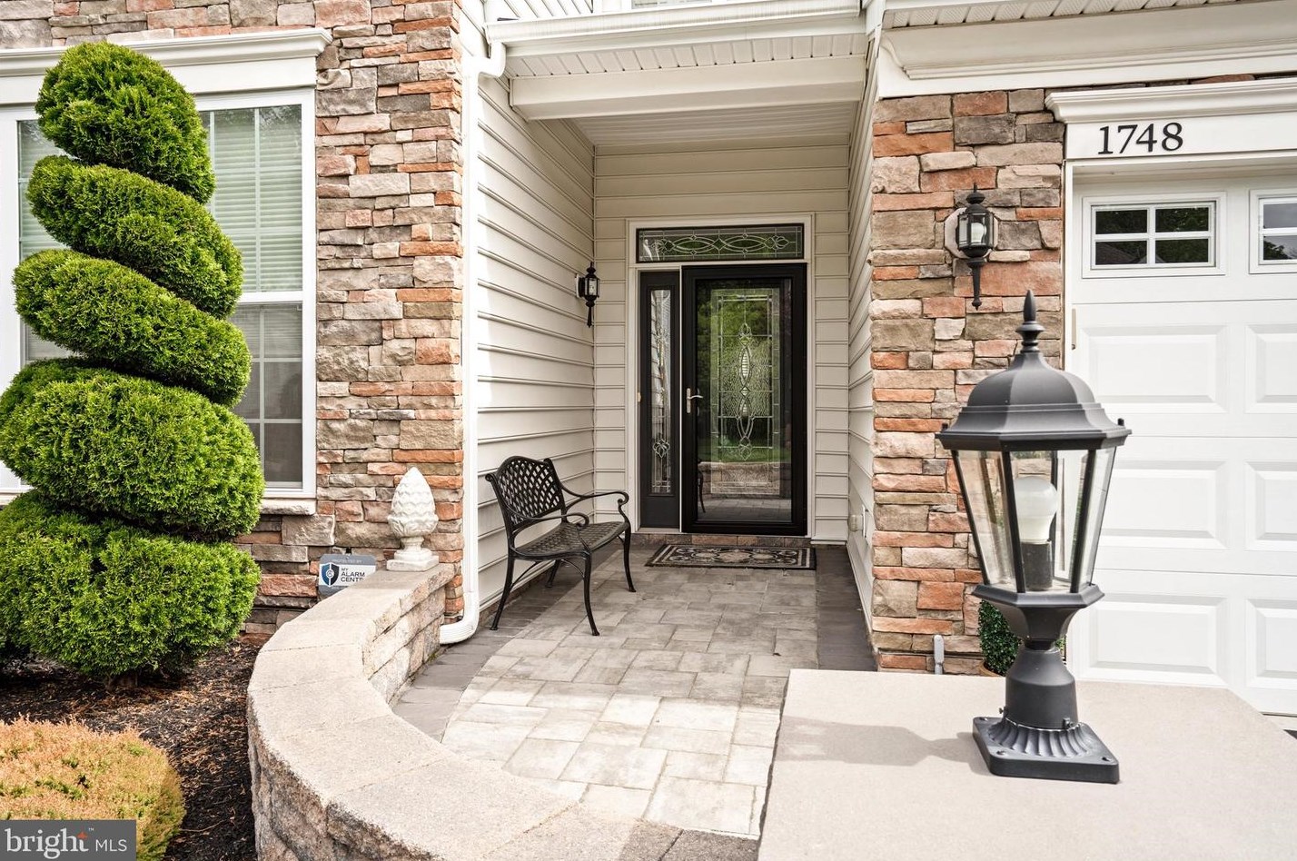 1748 Renaissance Blvd, Yardley, PA 19067