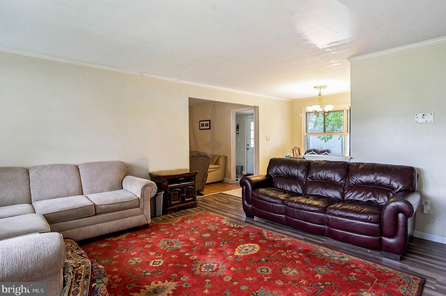56 Plumtree Rd, Levittown, PA 19056-3521
