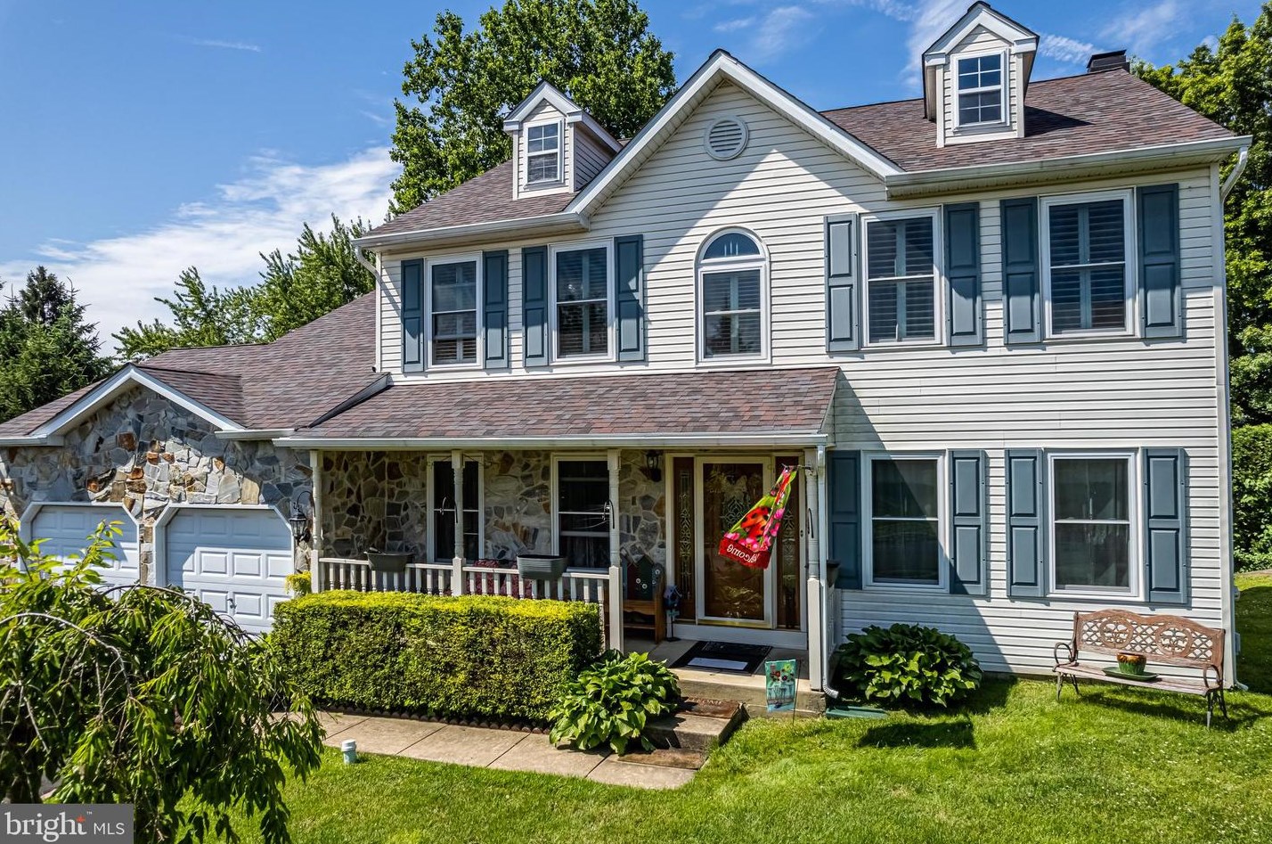 109 Charter Ct, Langhorne, PA 19053-7955