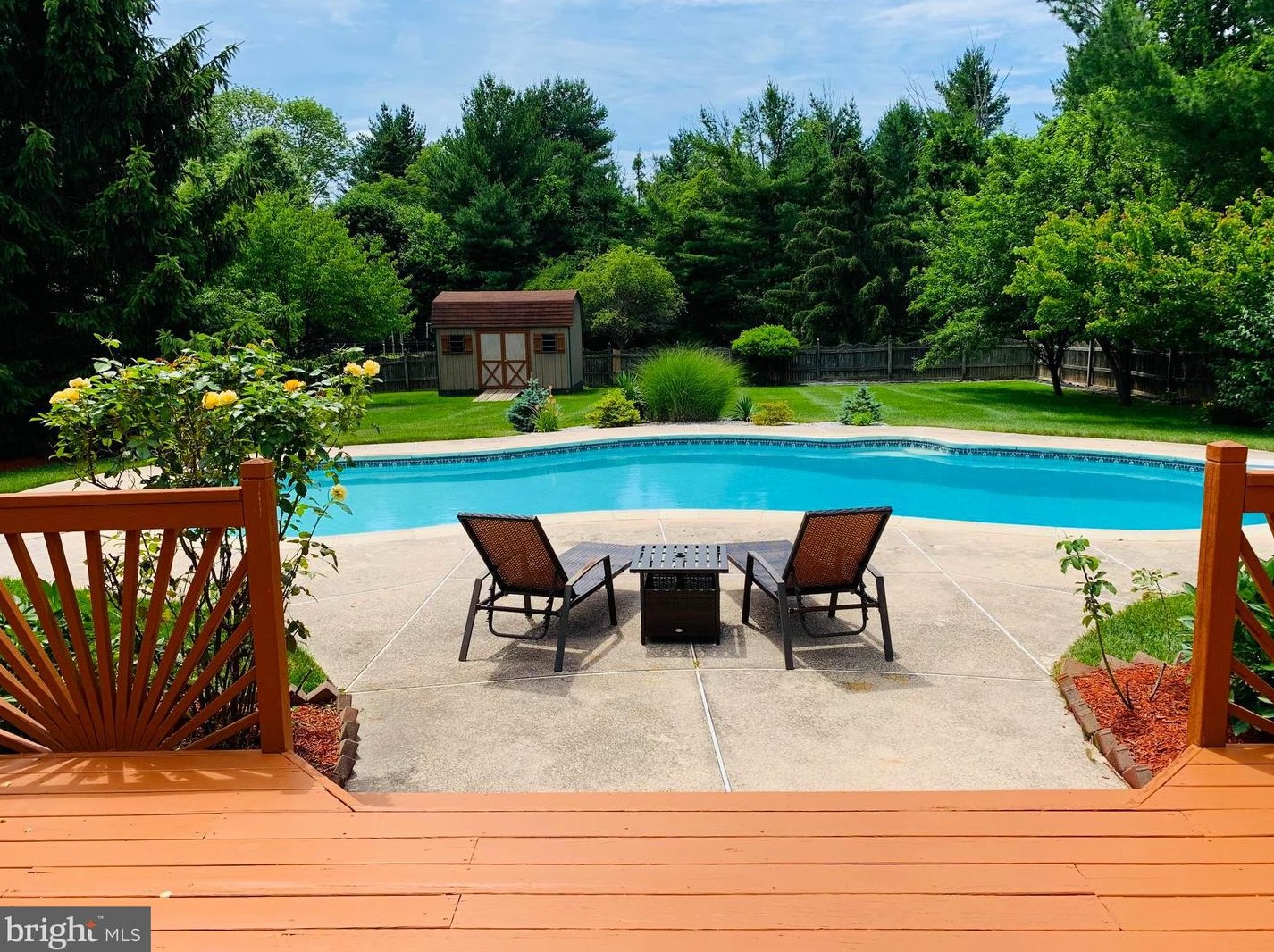 206 Saxony Dr, Upper Makefield, PA 18940-1683