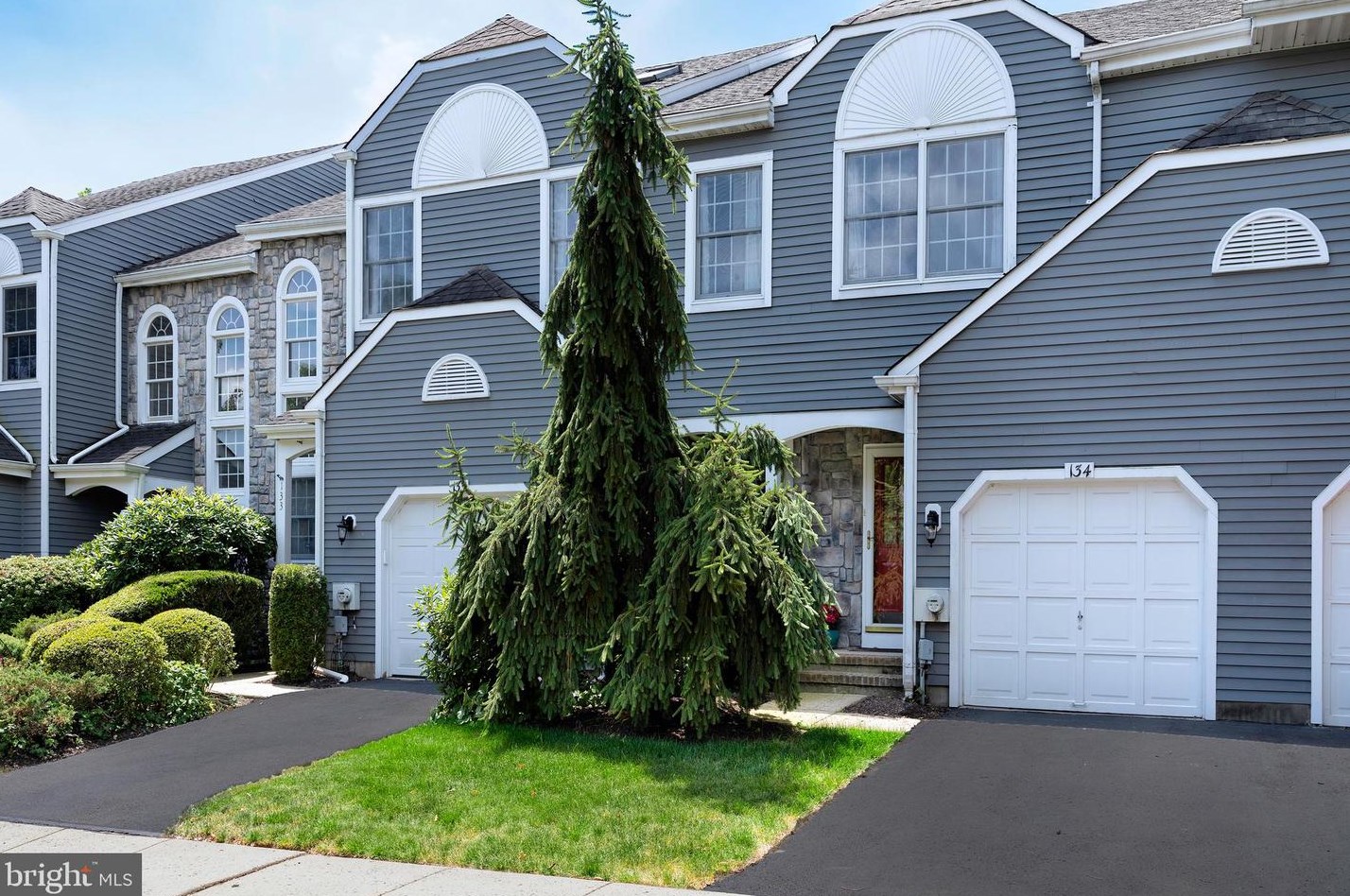 134 Summerhill Ct, New Hope, PA 18938-1041