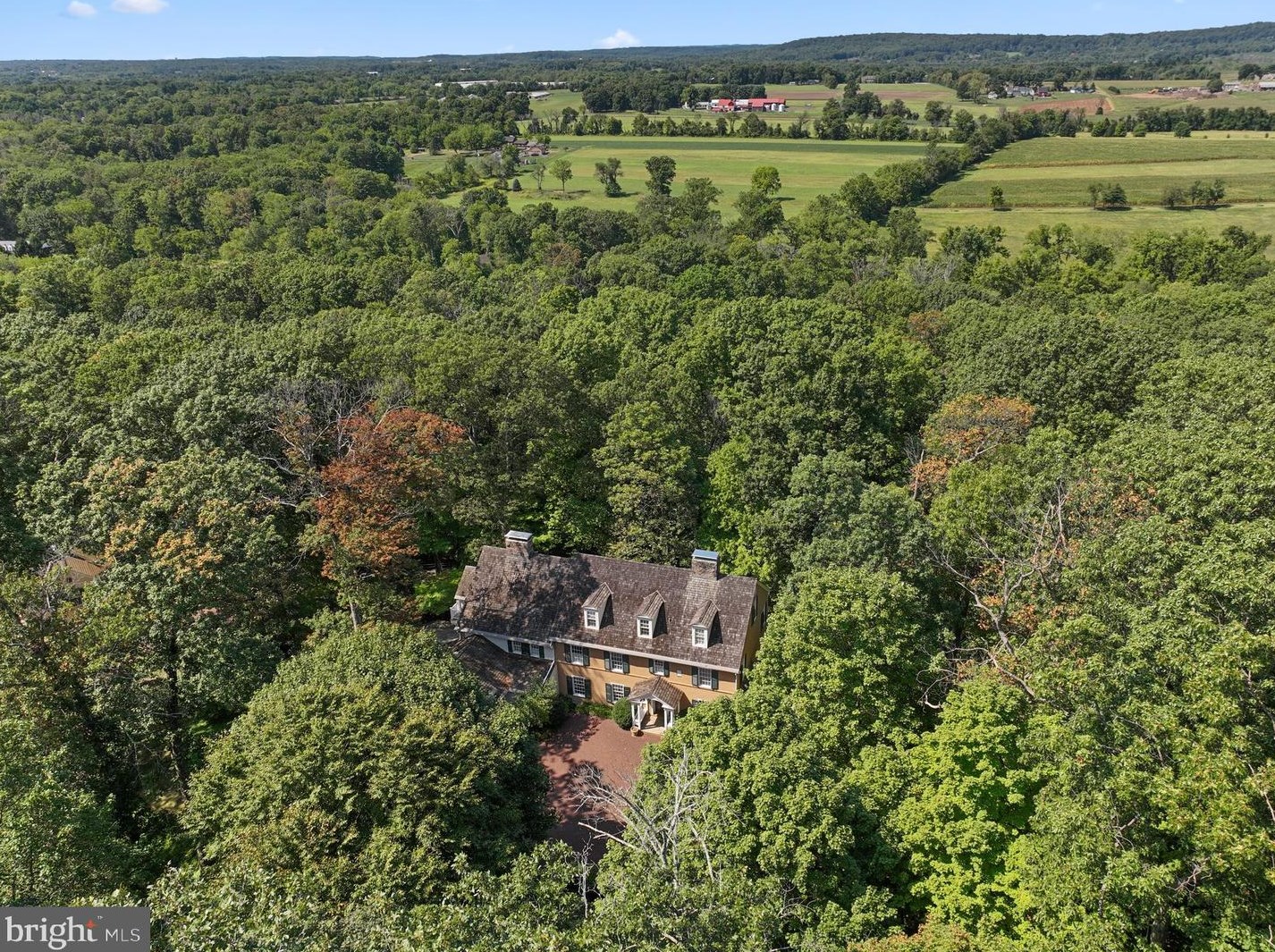 5 Round Hill Rd, Upper Makefield, PA 18940-3110