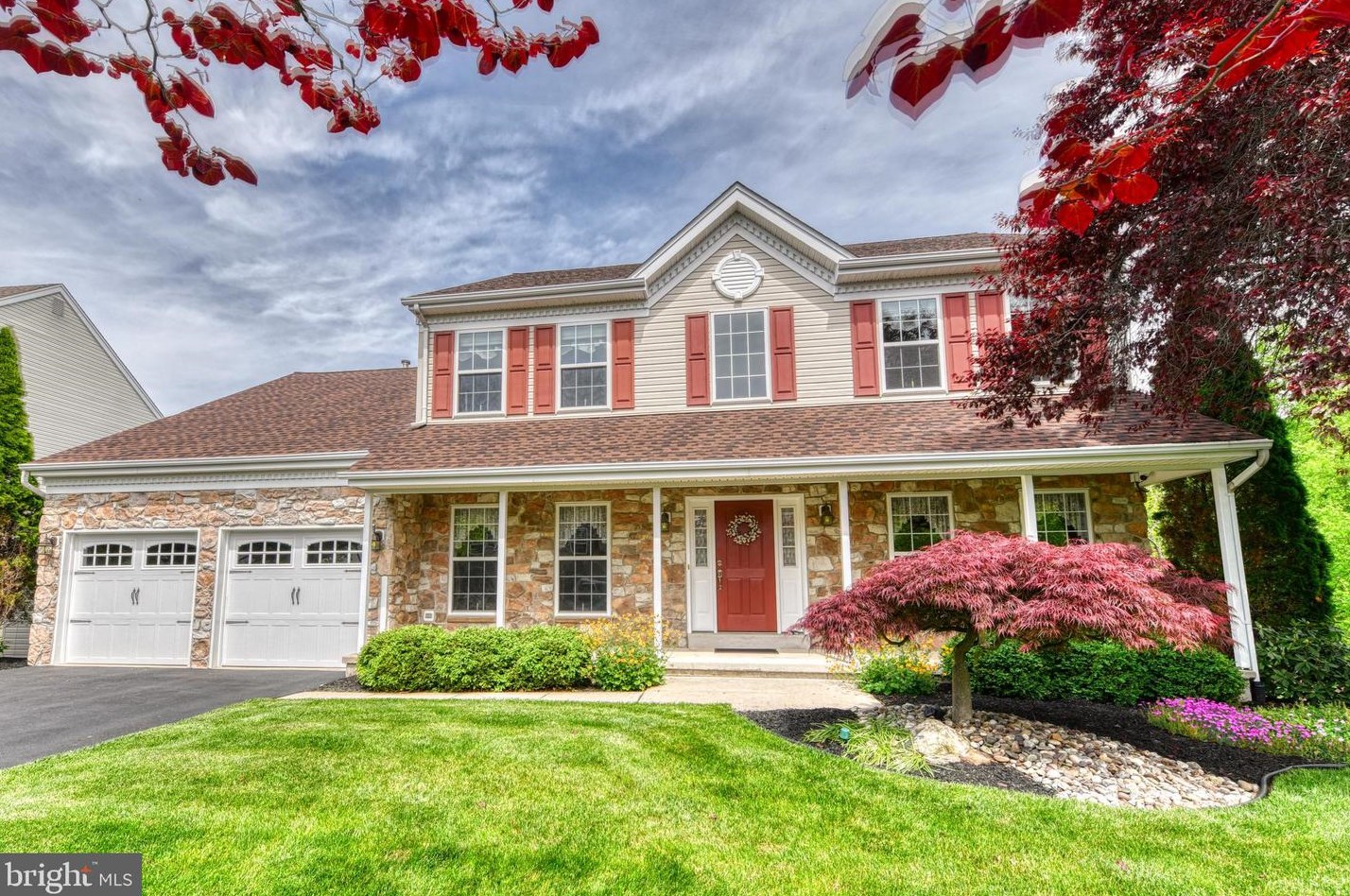 4848 Braddock Ct, Gardenville, PA