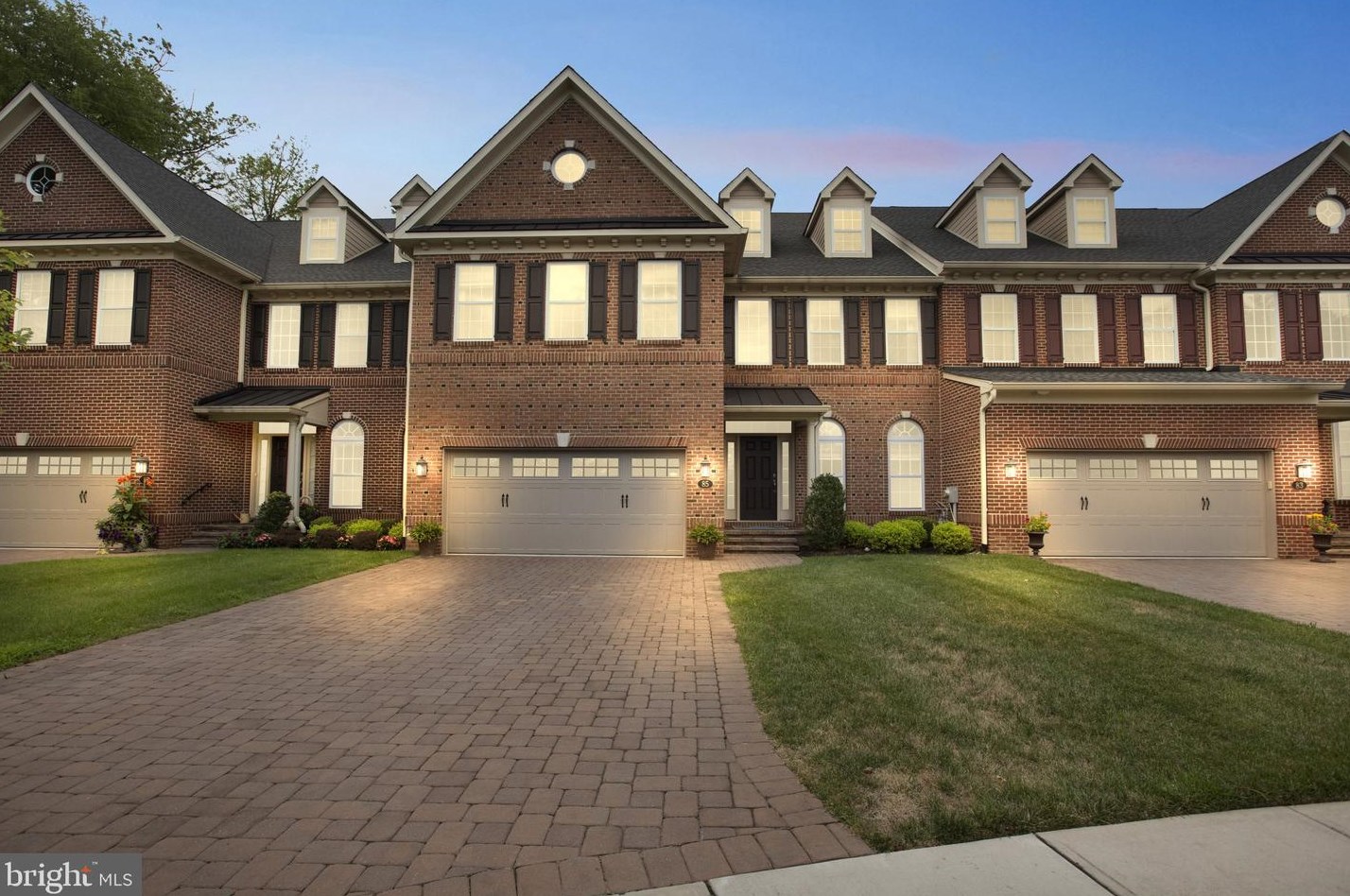 85 Elfreths Ct, Upper Makefield PA 18940-1150 exterior