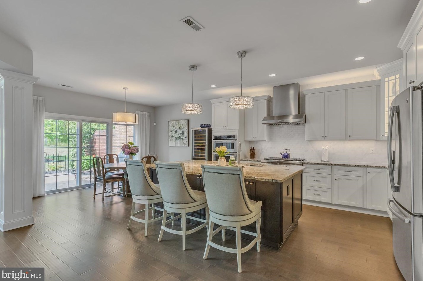 85 Elfreths Ct, Upper Makefield PA 18940-1150 exterior