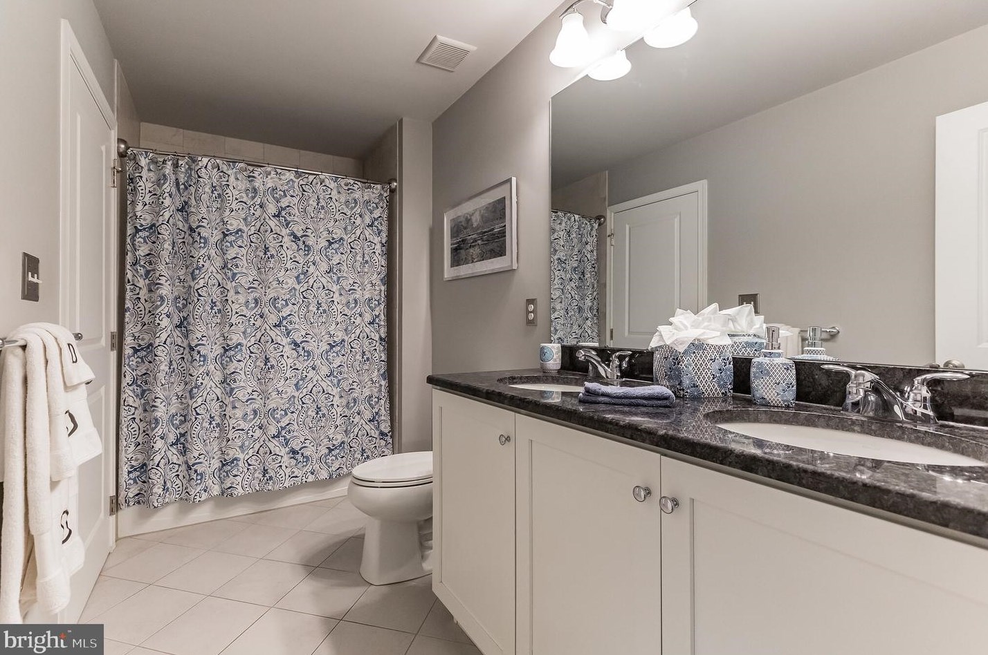 85 Elfreths Ct, Upper Makefield PA 18940-1150 exterior