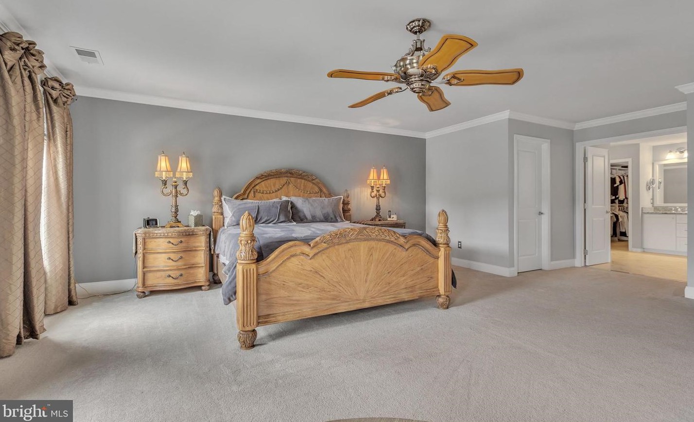 85 Elfreths Ct, Upper Makefield PA 18940-1150 exterior