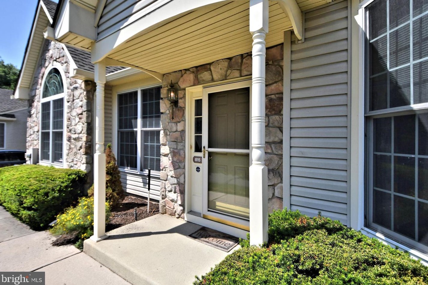 815 Persimmon Ln, Langhorne, PA 19047-1777