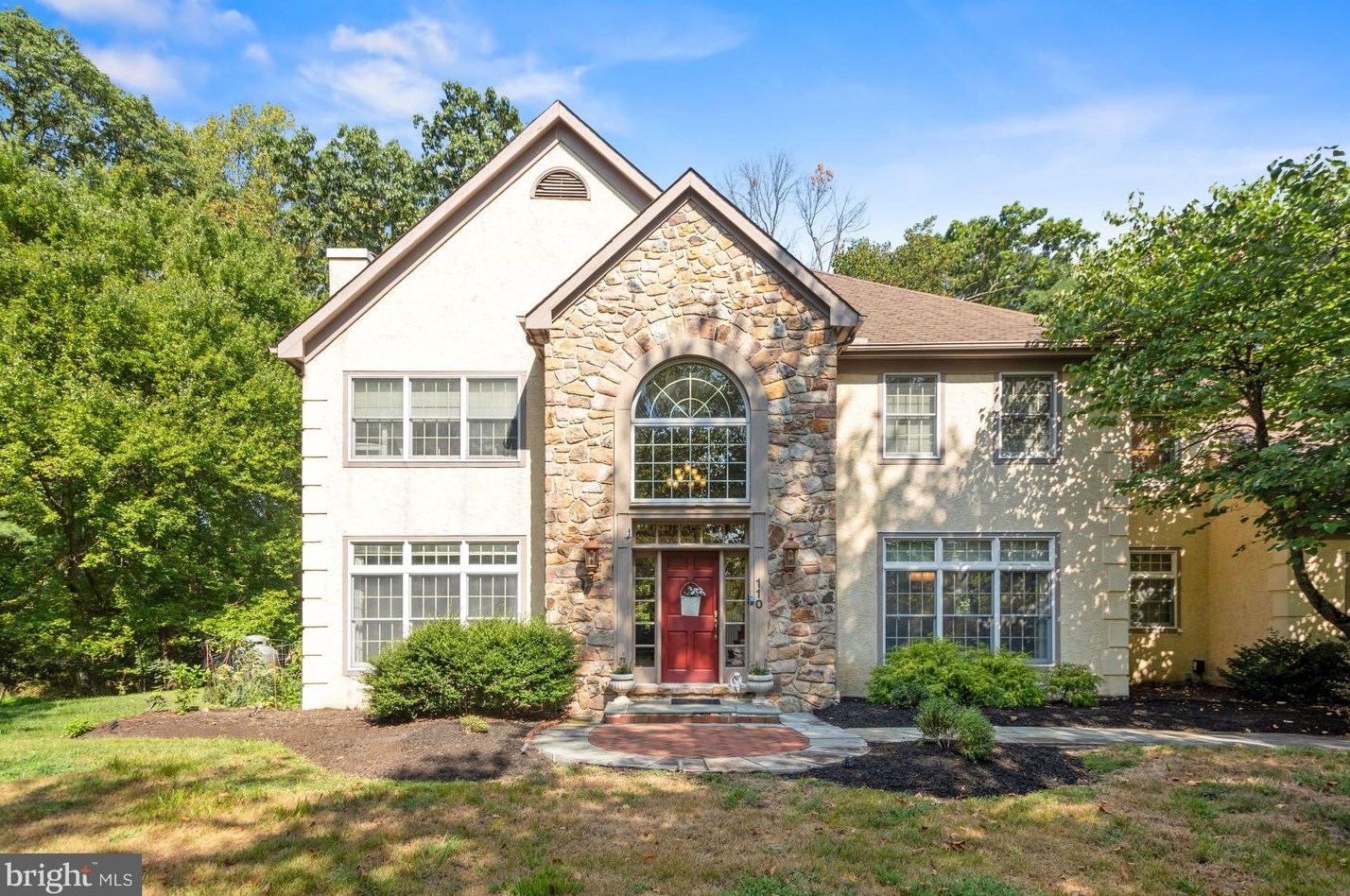 110 Spring Meadow Ln, Gardenville, PA