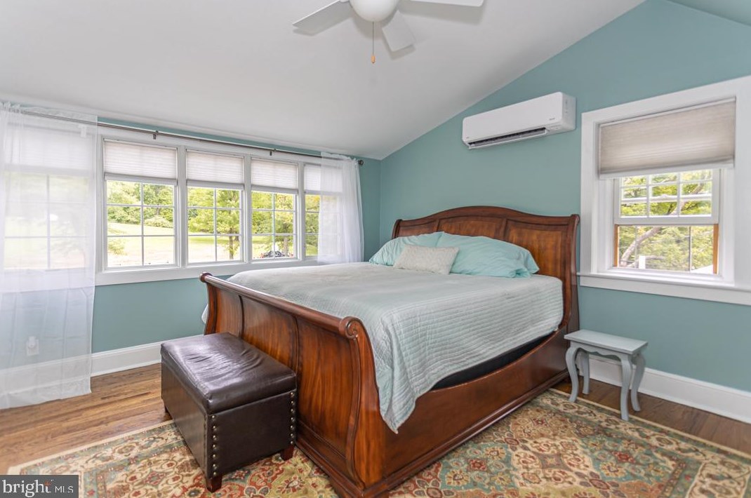 399 Pineville Rd, Upper Makefield PA  18940-3111 exterior