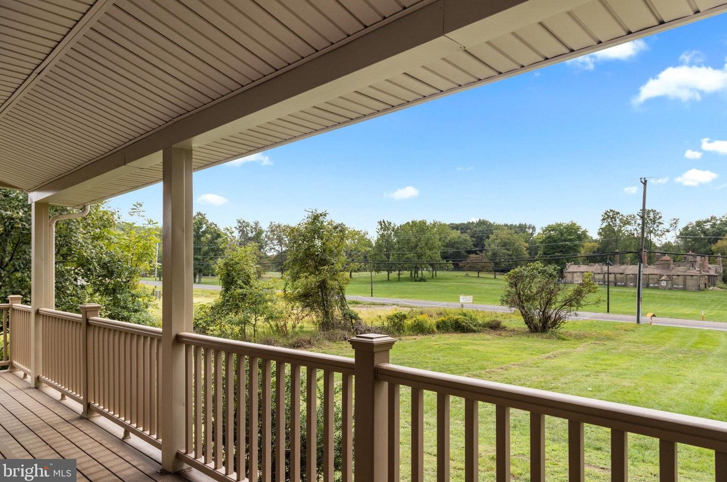 3953 E Swamp Rd, Gardenville, PA 18902