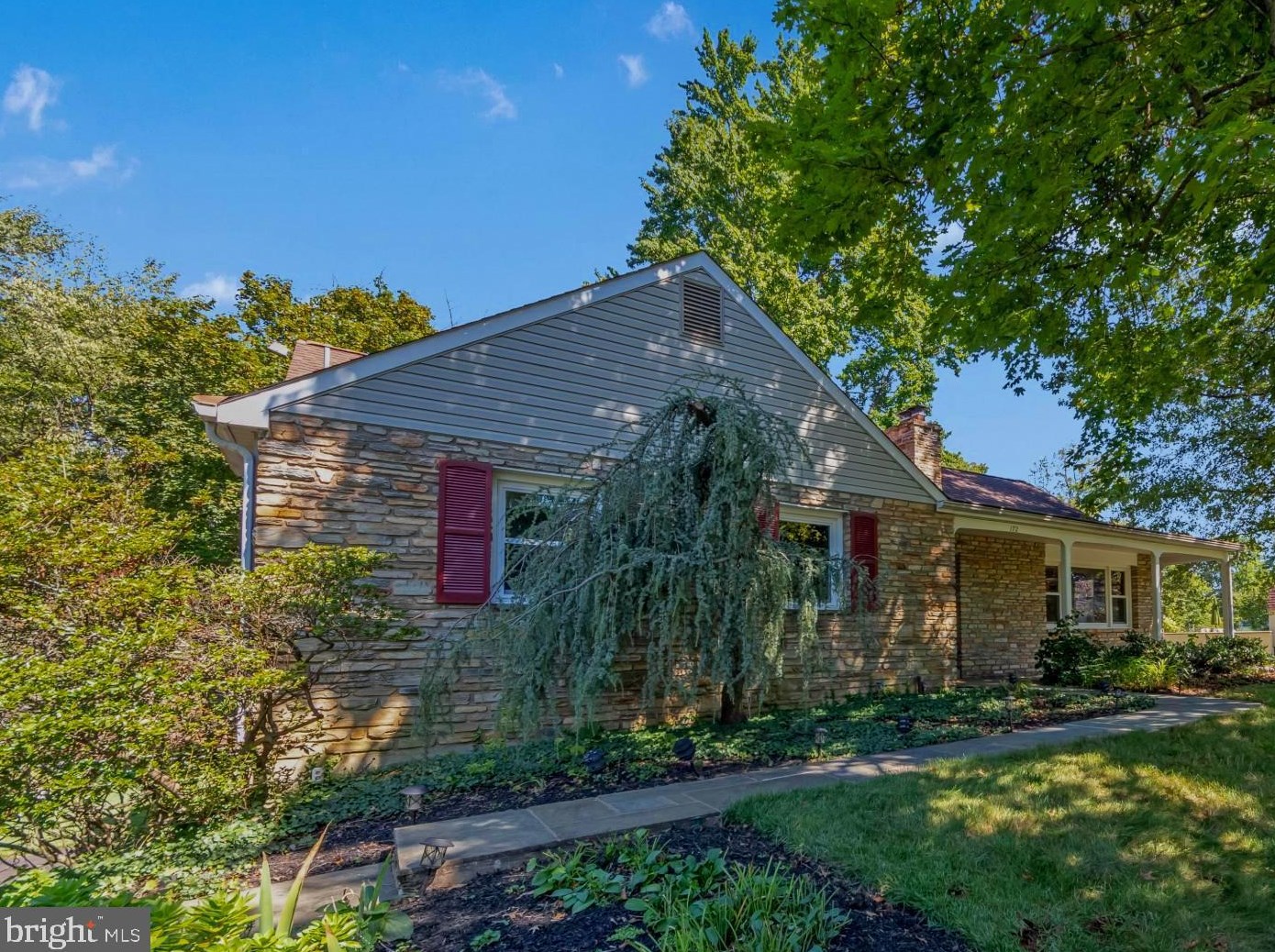 172 Robin Rd, Upper Makefield, PA 18940