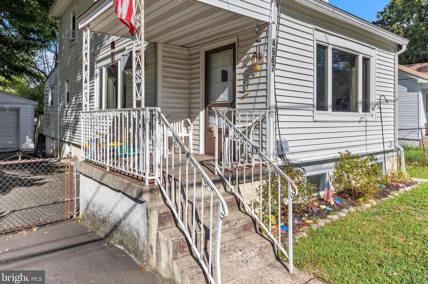 4667 Oak Ave, Langhorne, PA 19053-4731