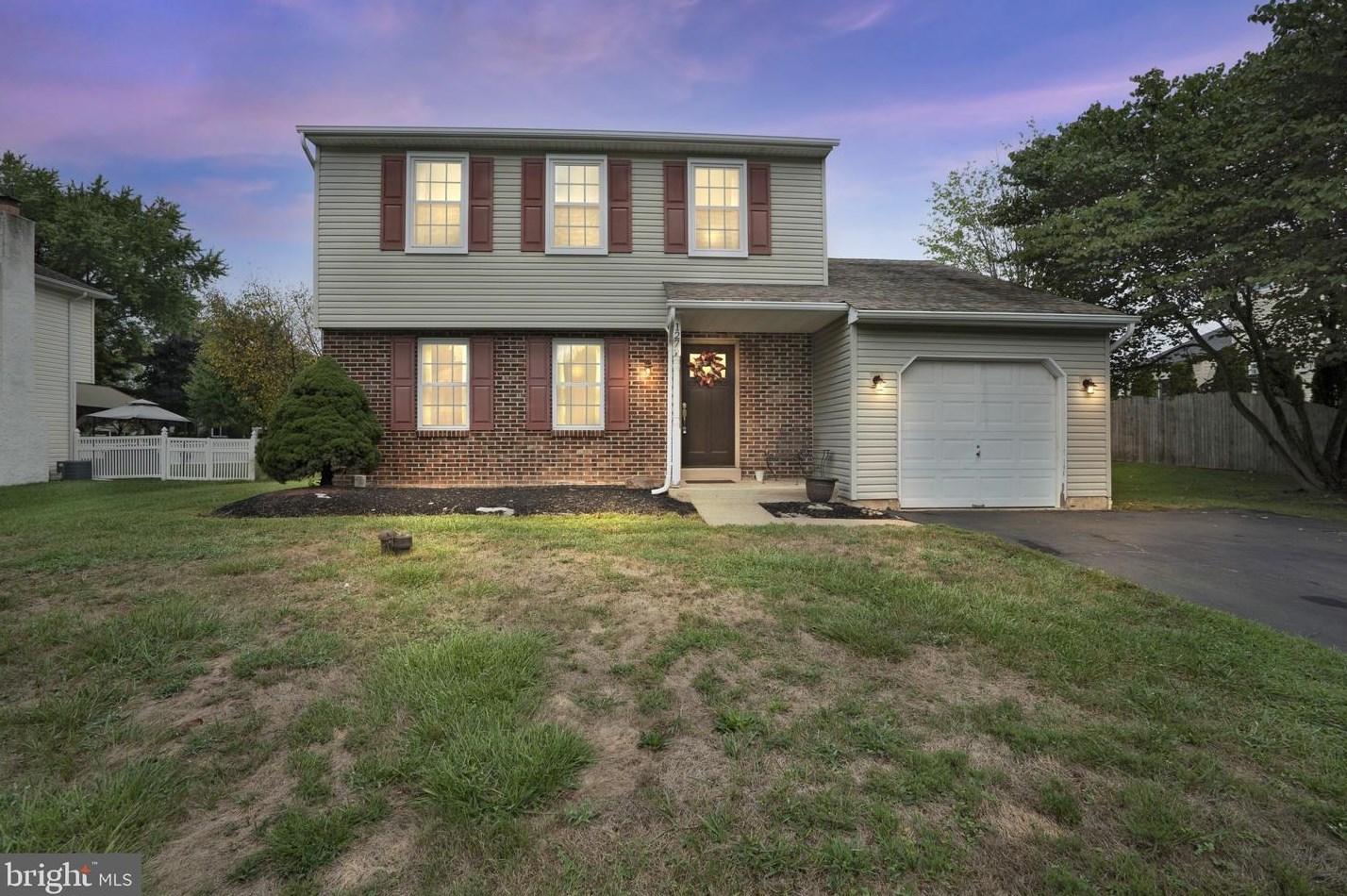 127 Baylis Rd, Langhorne, PA 19047-8111