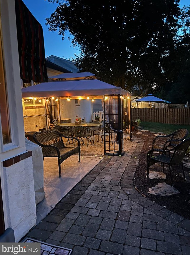 541 Lafayette St, Upper Makefield PA 18940-2133 exterior