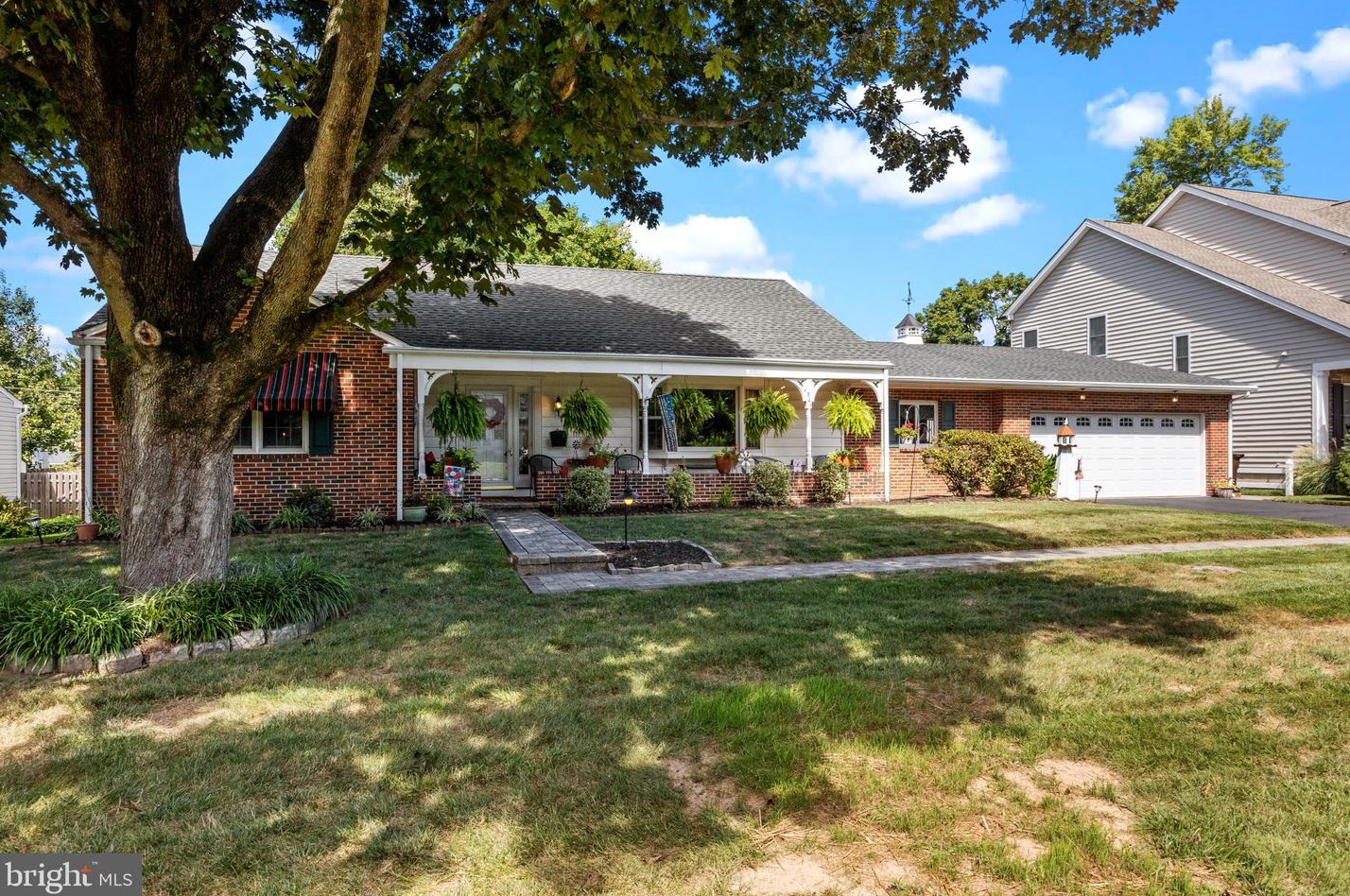 541 Lafayette St, Upper Makefield PA 18940-2133 exterior