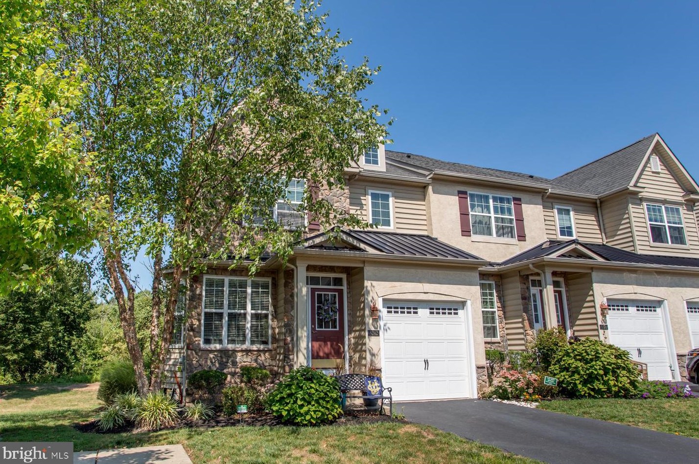 3242 Brookside Dr, Furlong, PA 18925-1222