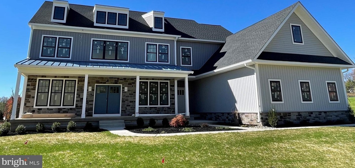 5328 Old Easton Rd, Gardenville, PA 18902-9702